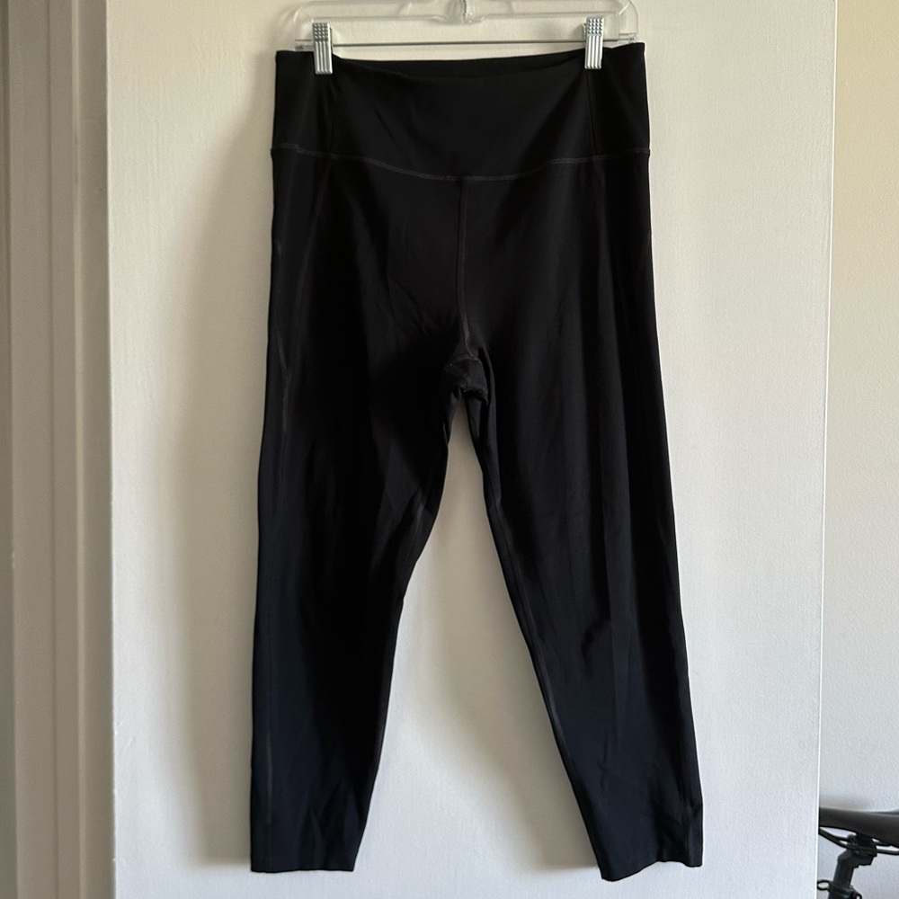 Girlfriend Collective Black Athletic Cropped Recycled Leggings size XL EUC